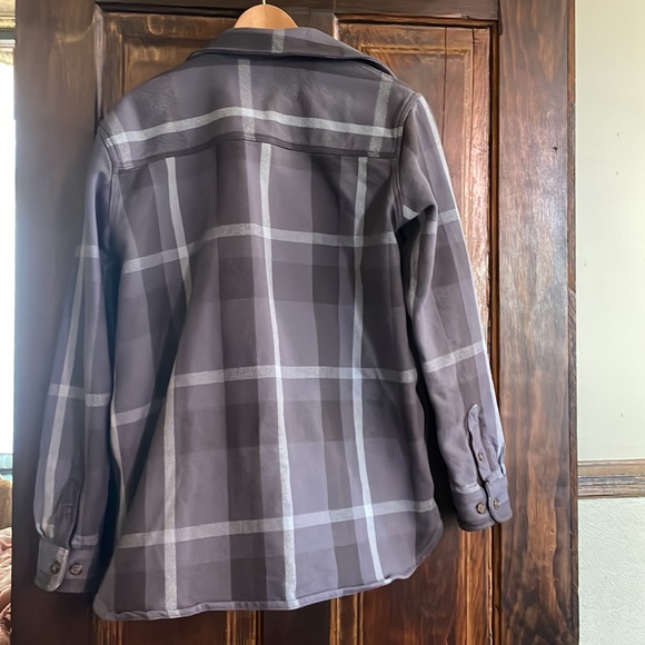 COPY - Carhartt flannel jacket - Picture 5 of 6